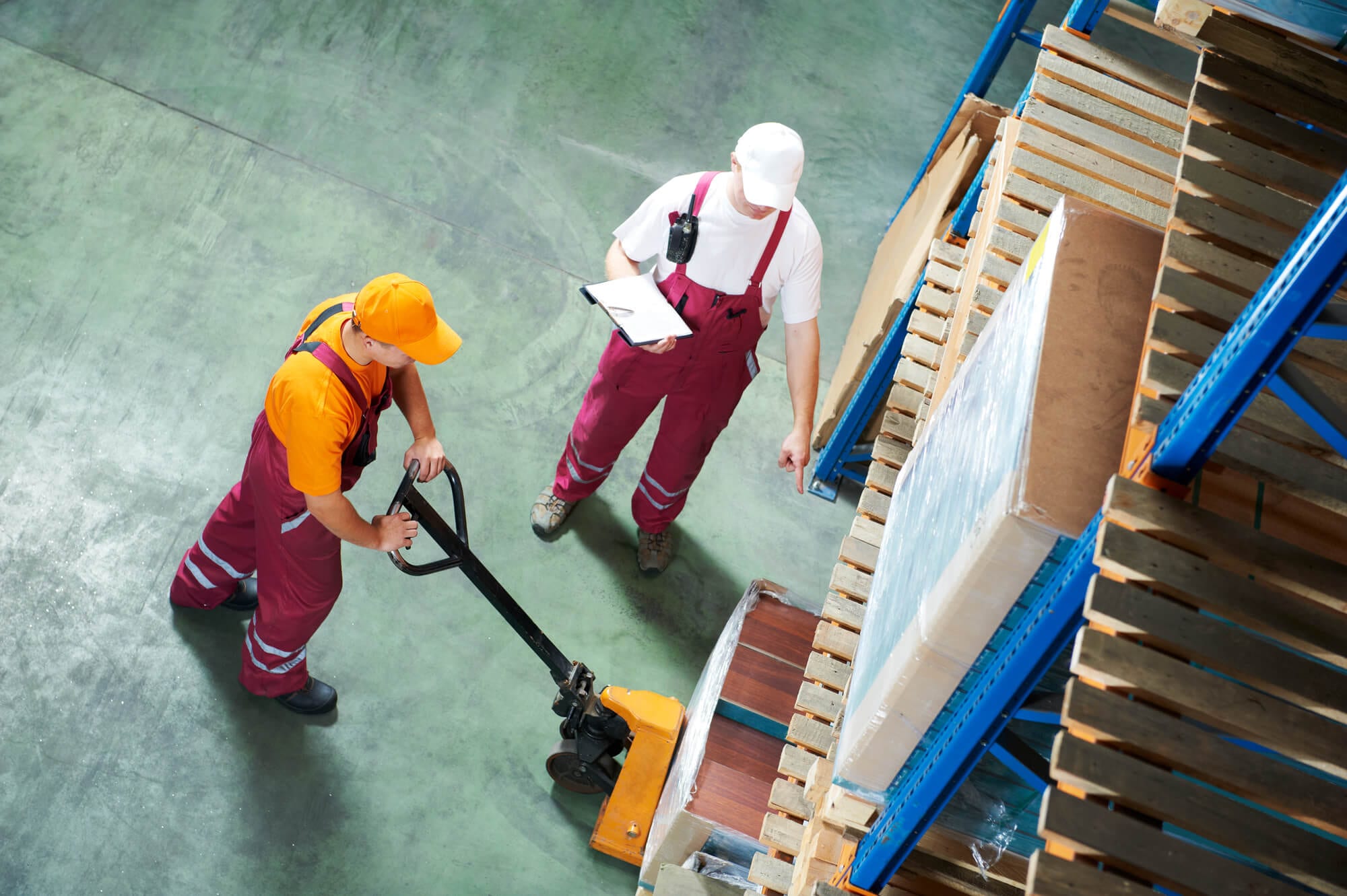 Types of Cooling Systems for Industrial Environments / Fanmaster